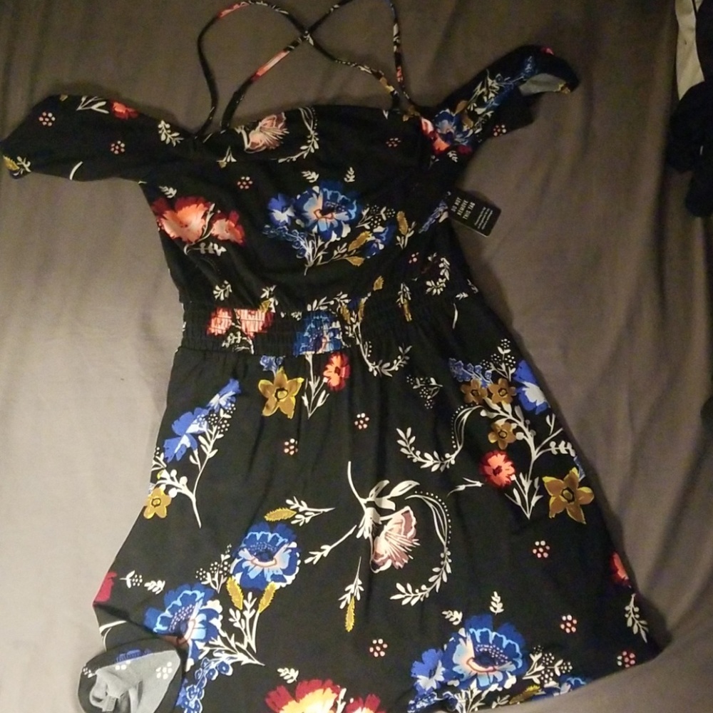 Express cold shoulder dress